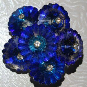 Bouquet Brooch Pin Vintage Rivoli Blue Faceted Floral Design Rhinestone Accents